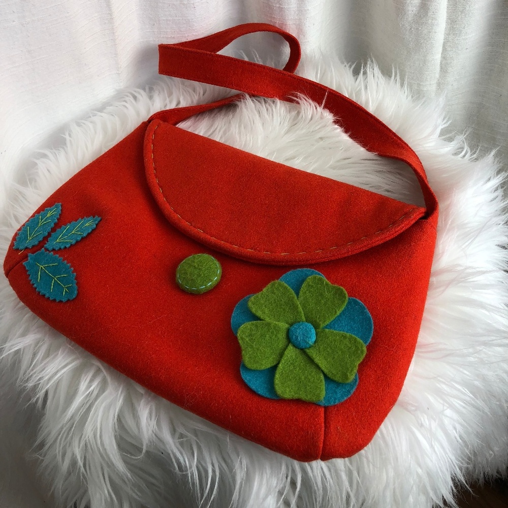 Francesca's felt boho handbag‎